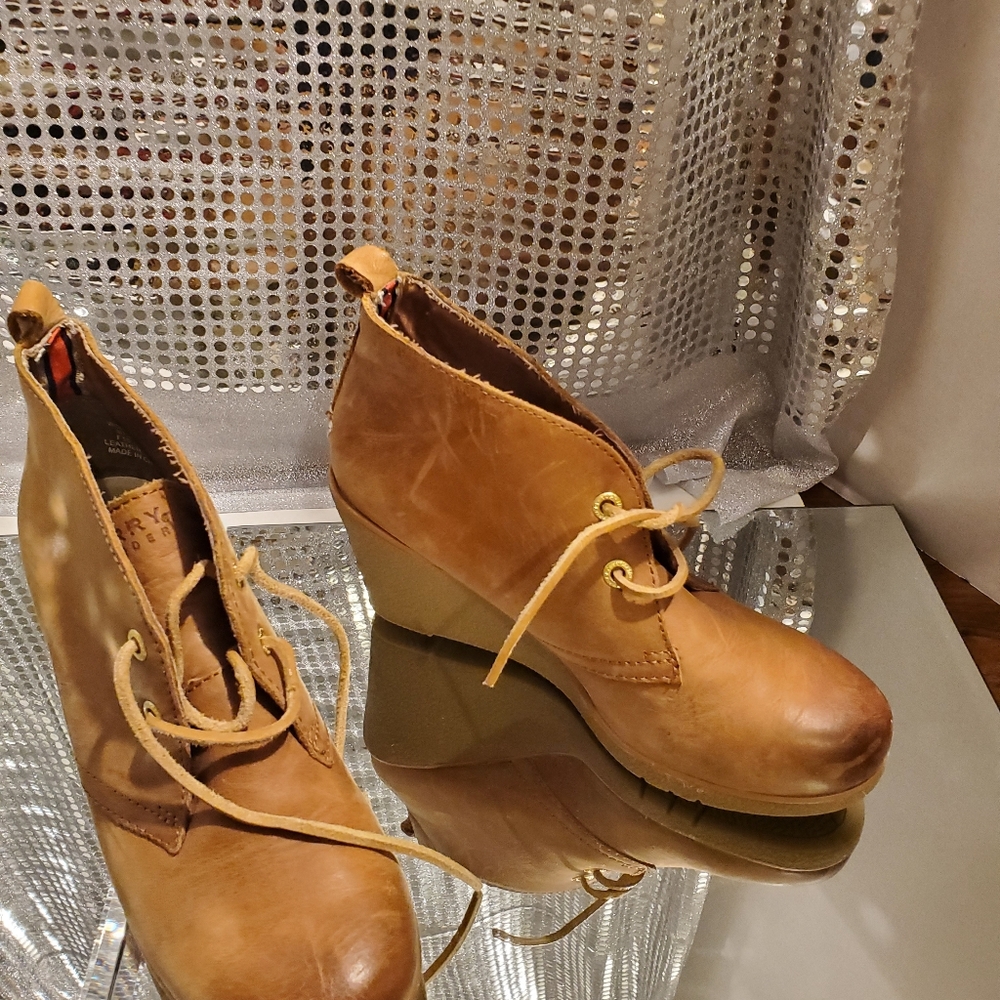 Sperry Topsiders Size 7